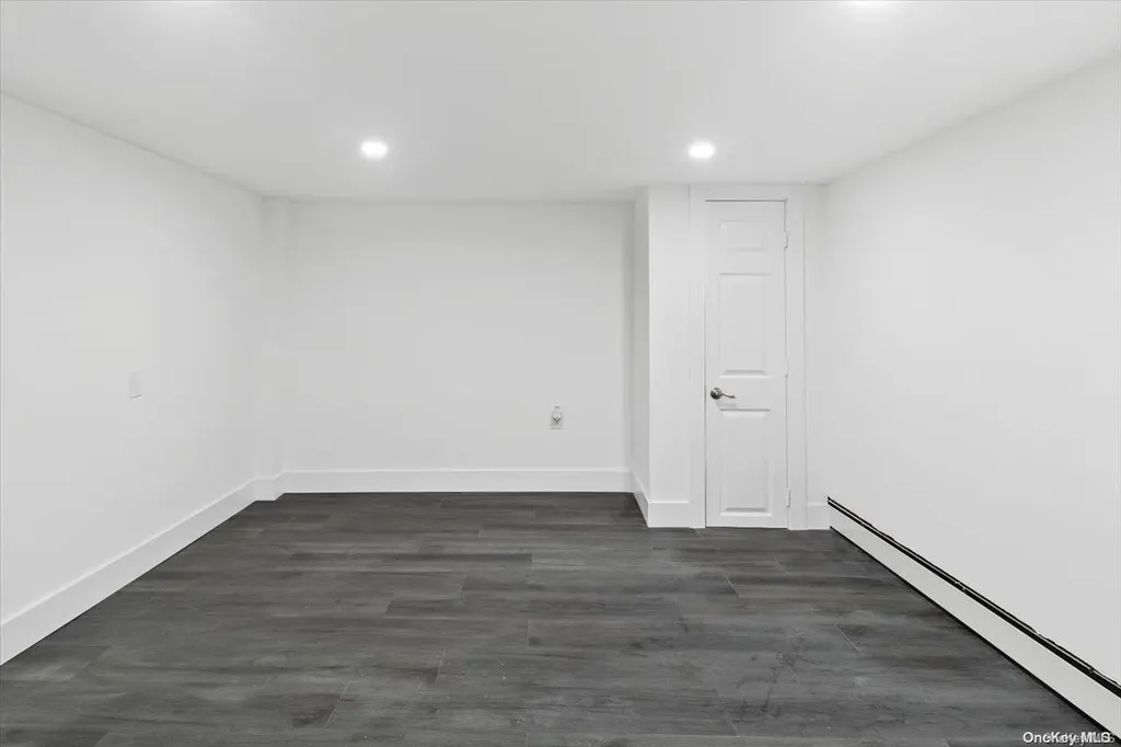 110 Maple Drive Amityville NY 11701