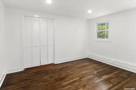 110 Maple Drive Amityville NY 11701