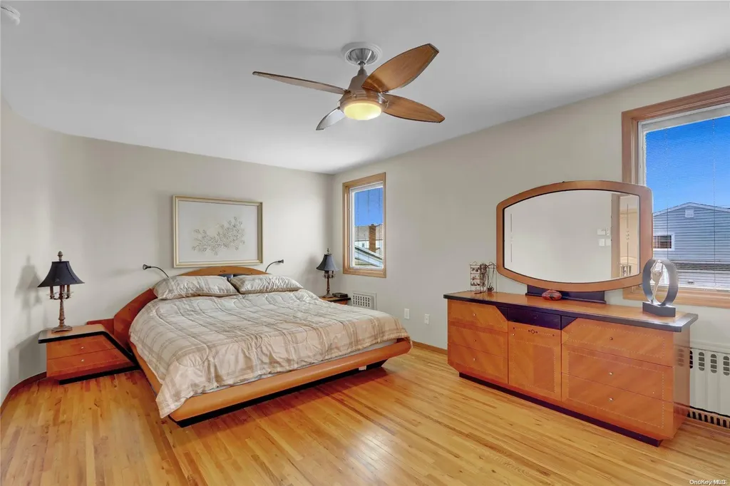 4030 Greentree Drive Oceanside NY 11572