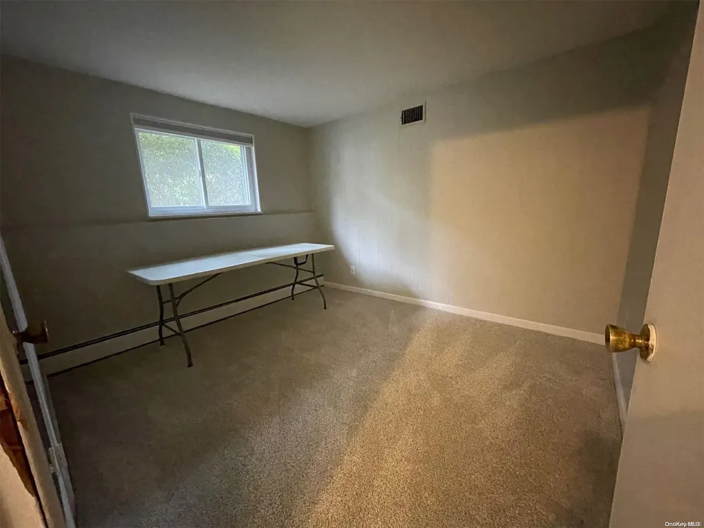 12 Karen Place Commack NY 11725