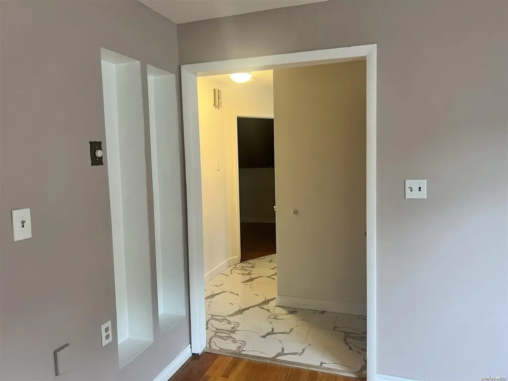 53 Rutland Road West Babylon NY 11704