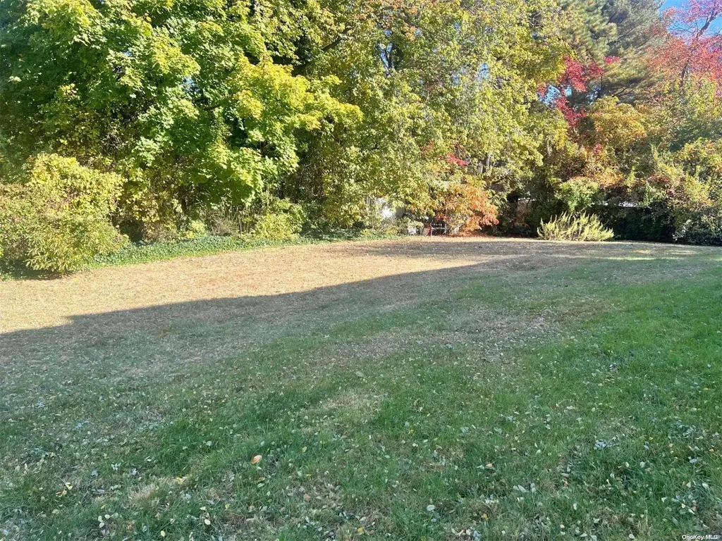 53 Rutland Road West Babylon NY 11704
