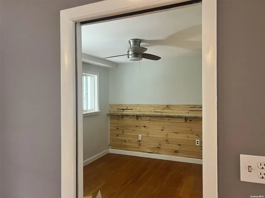 53 Rutland Road West Babylon NY 11704