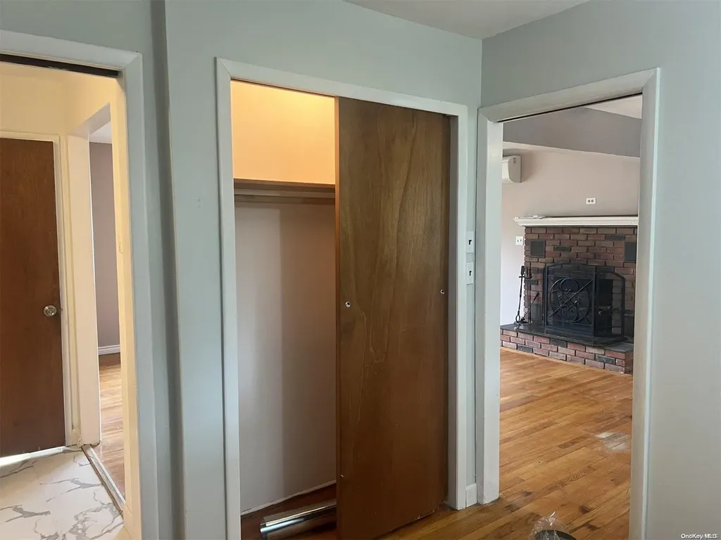 53 Rutland Road West Babylon NY 11704