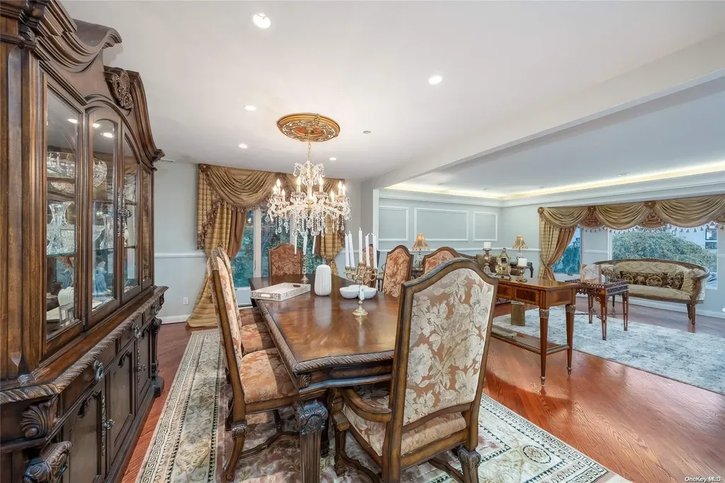 3476 E Bay Court Merrick NY 11566