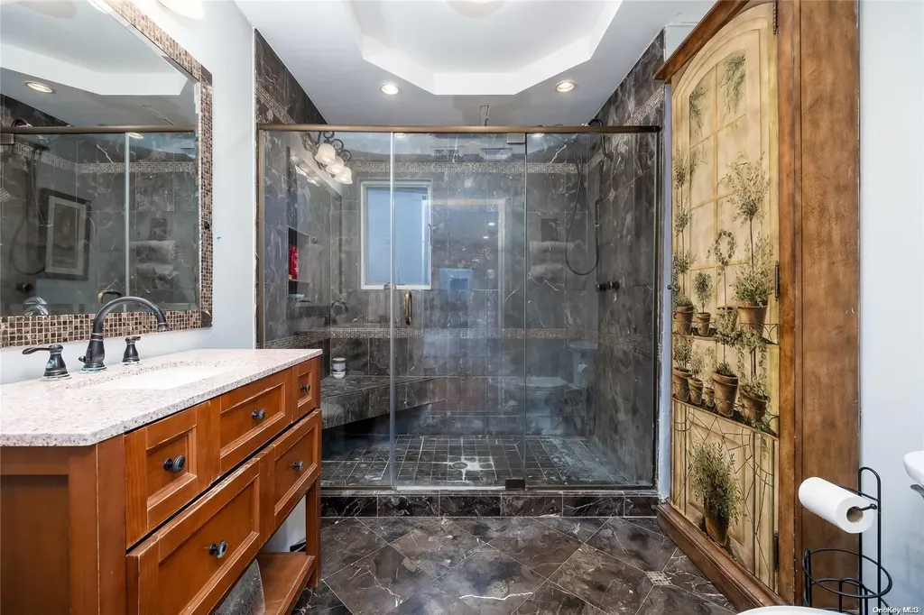 3476 E Bay Court Merrick NY 11566