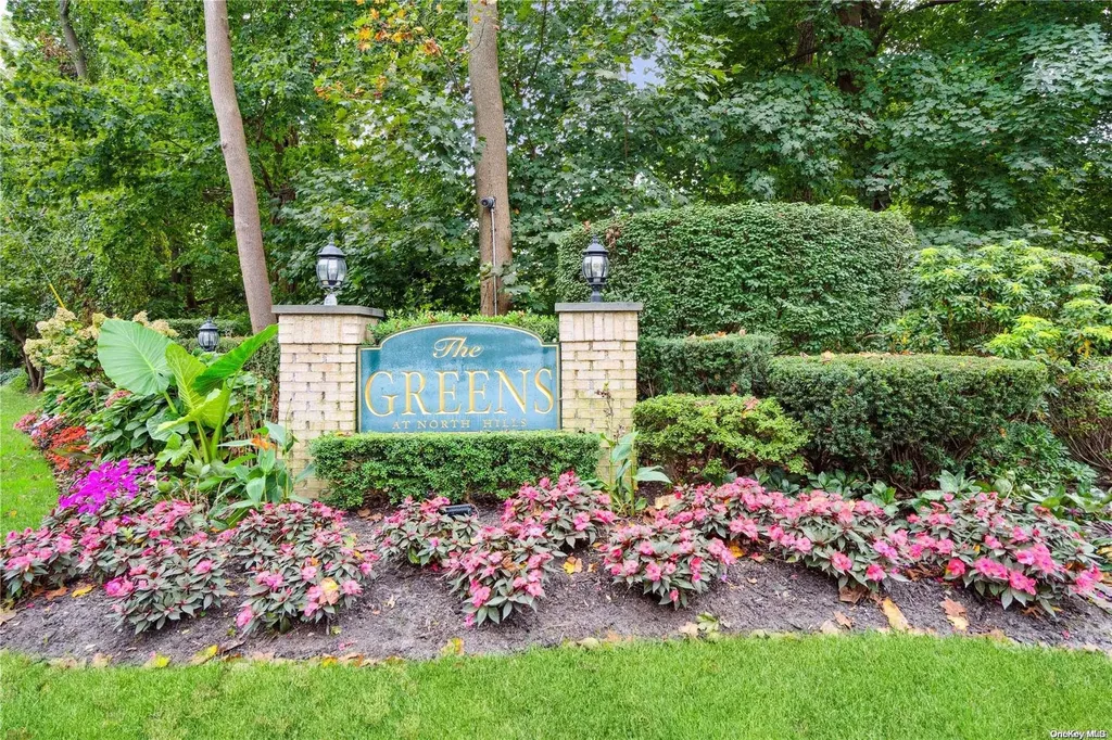 52 Fairway Drive Manhasset NY 11030