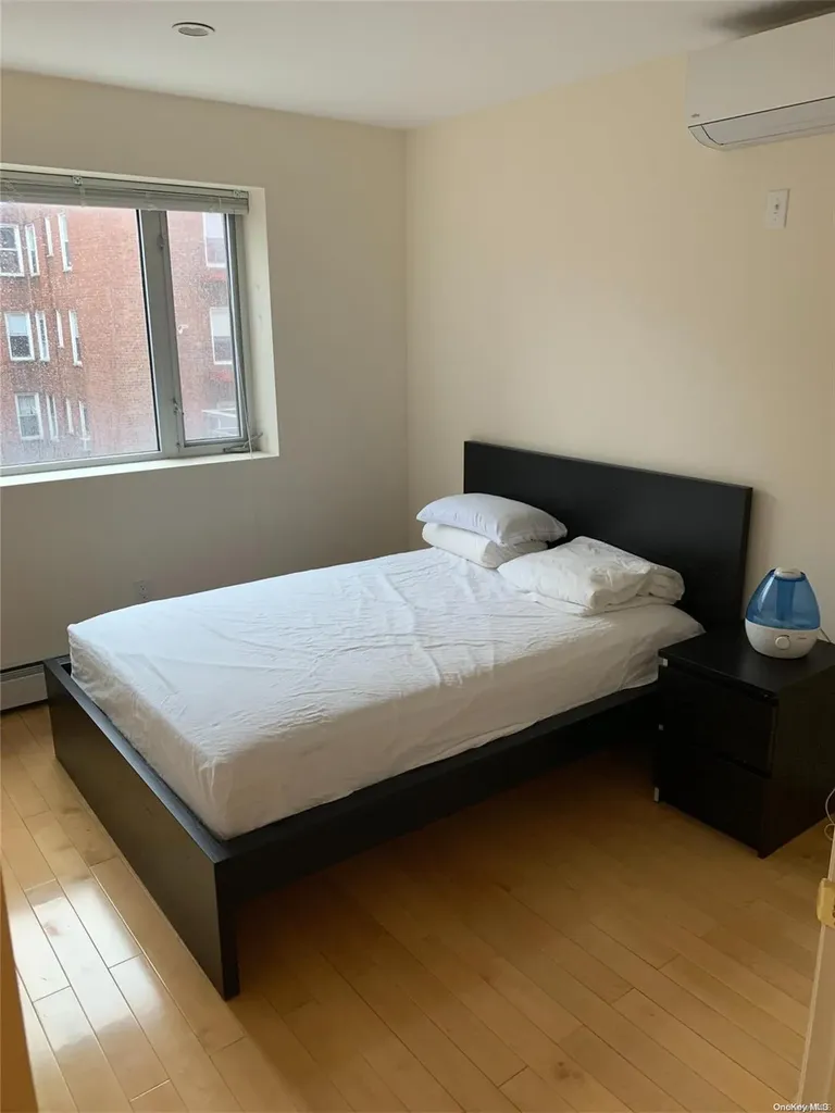 143-28 41st Avenue Flushing NY 11355