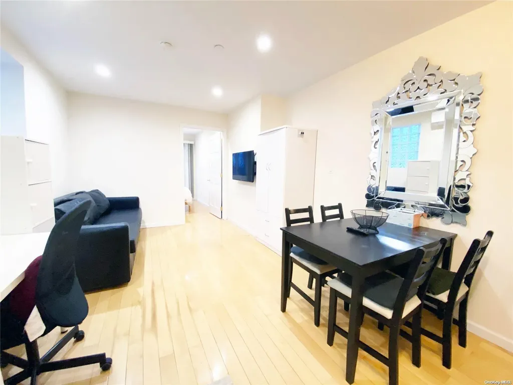 143-28 41st Avenue Flushing NY 11355