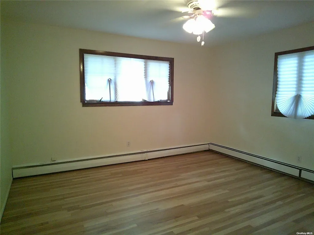 262 Waldo Street Copiague NY 11726