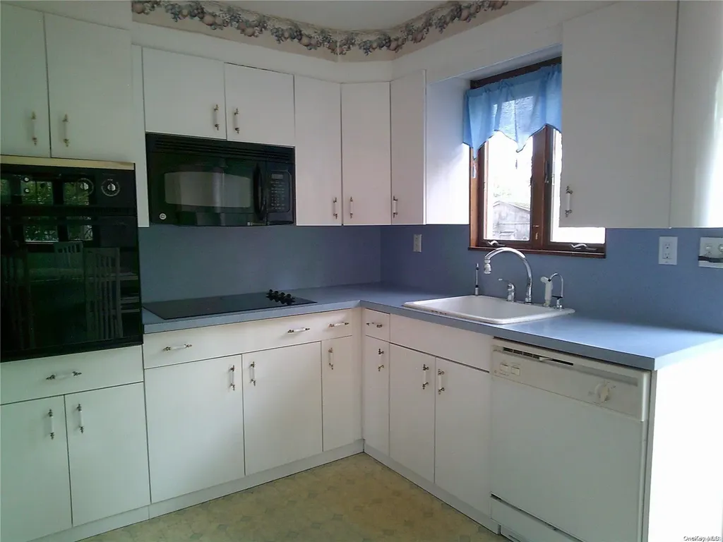 262 Waldo Street Copiague NY 11726