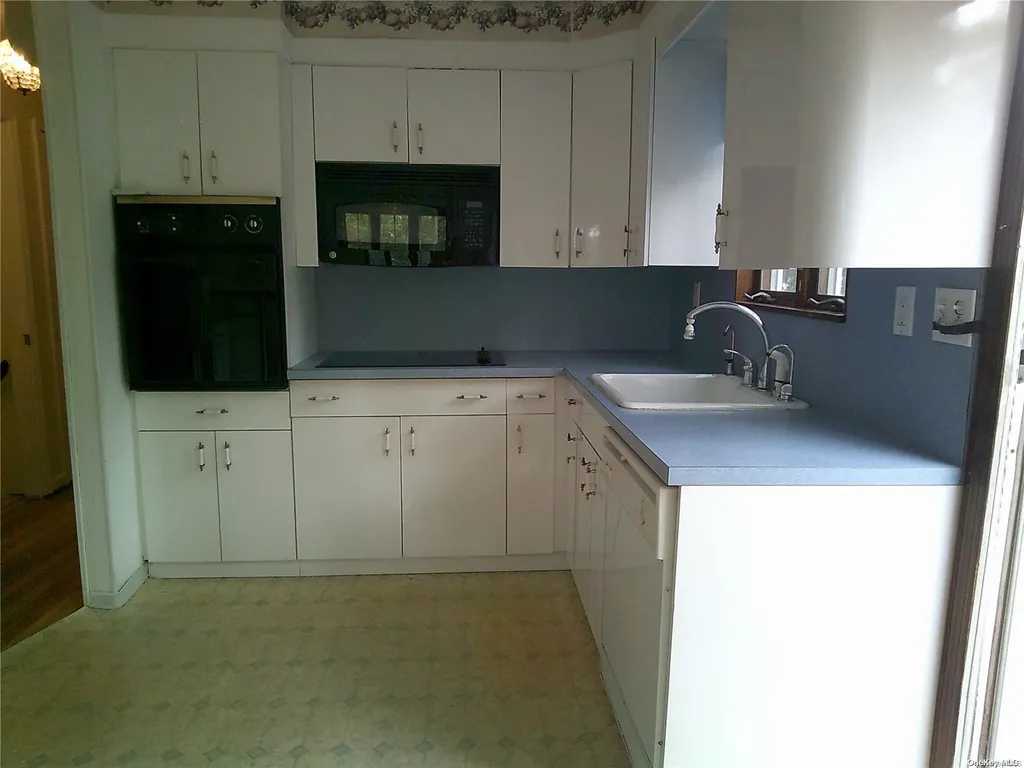262 Waldo Street Copiague NY 11726