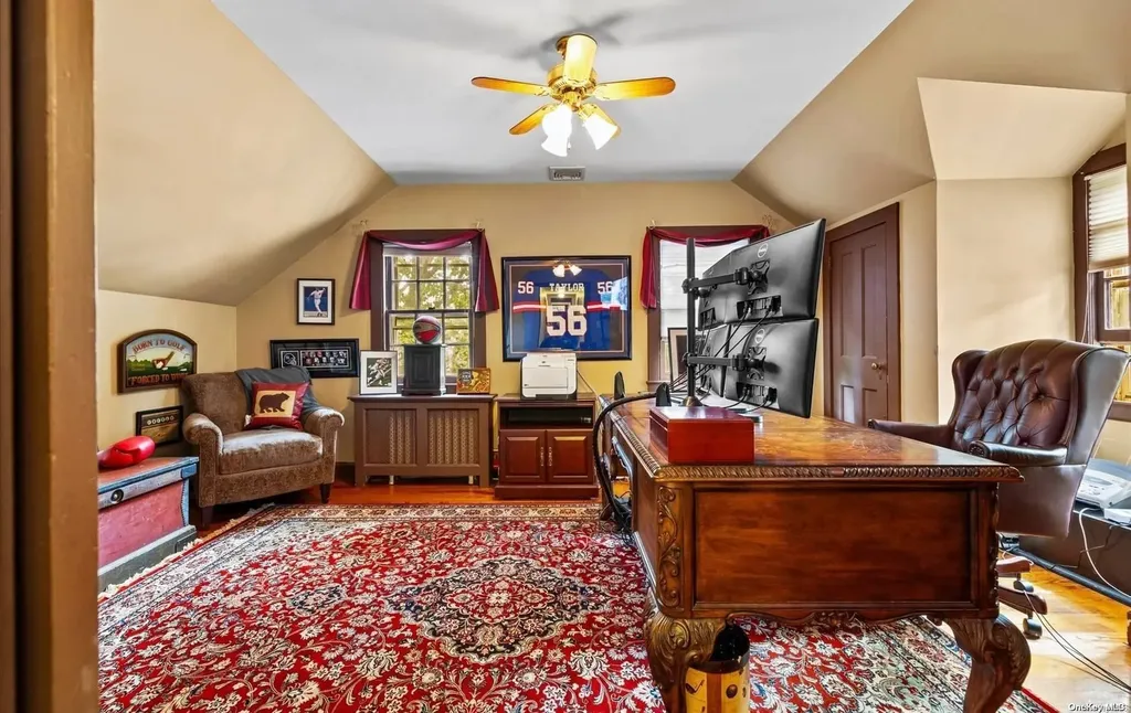 148 Cold Spring Road Syosset NY 11791