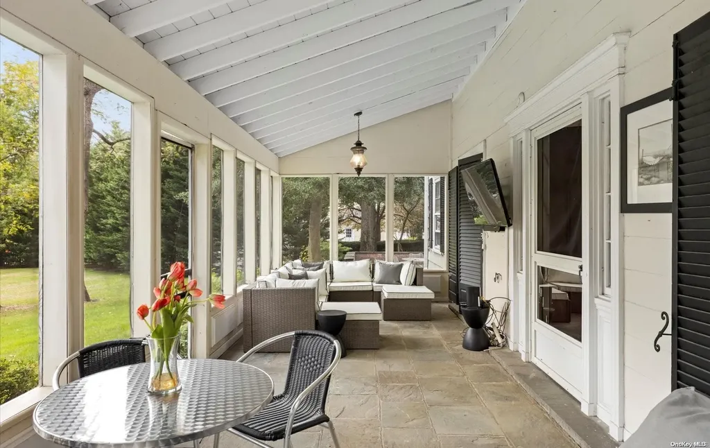 148 Cold Spring Road Syosset NY 11791