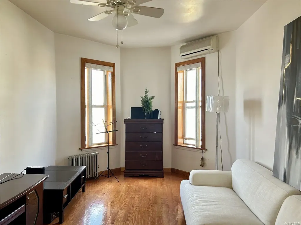 2139 66th Street Brooklyn NY 11204