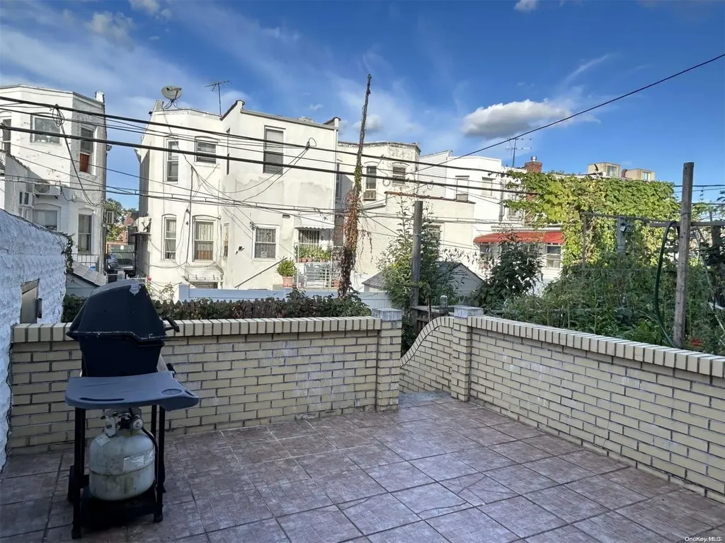 2139 66th Street Brooklyn NY 11204