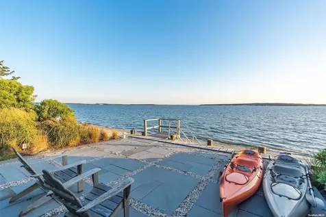9820 Nassau Point Road Cutchogue NY 11935