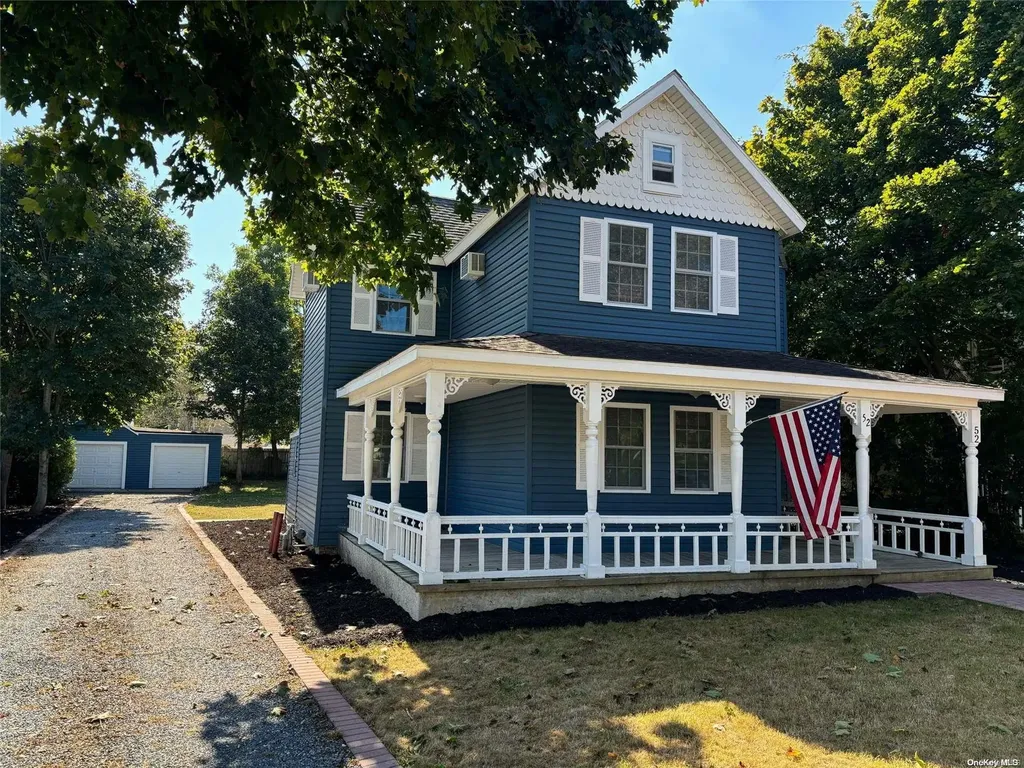 52 Carman Street Patchogue NY 11772