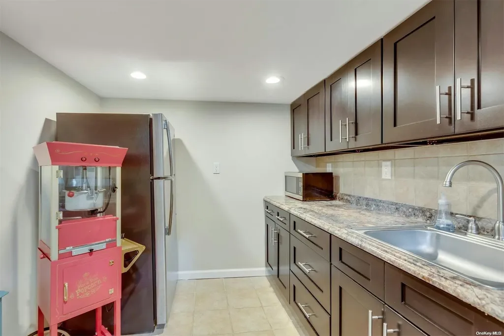 7 Partridge Drive Commack NY 11725