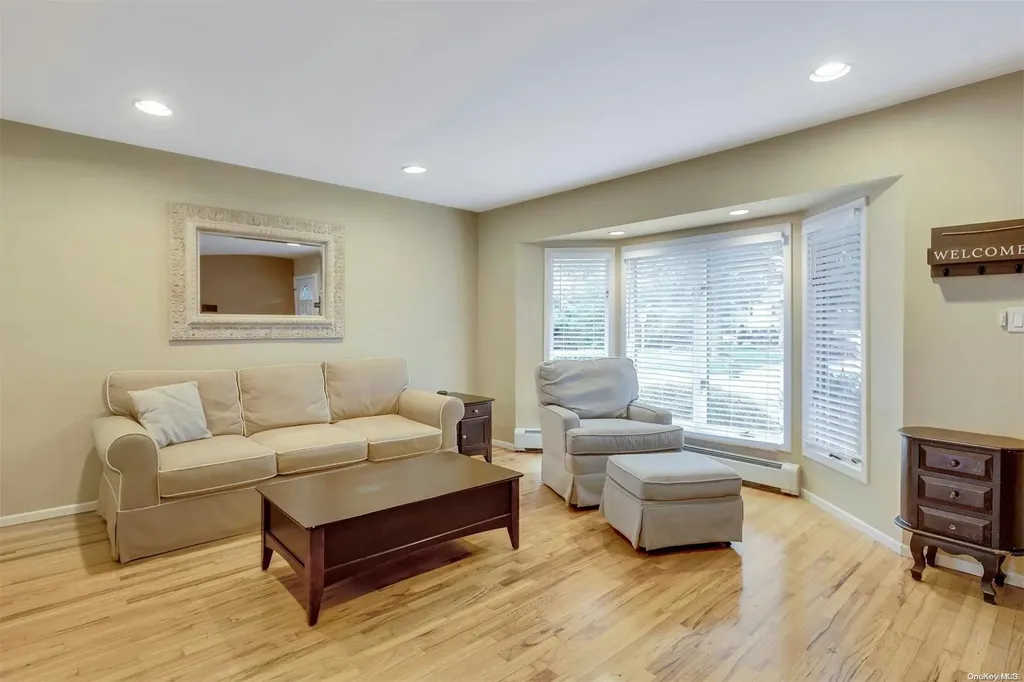 7 Partridge Drive Commack NY 11725