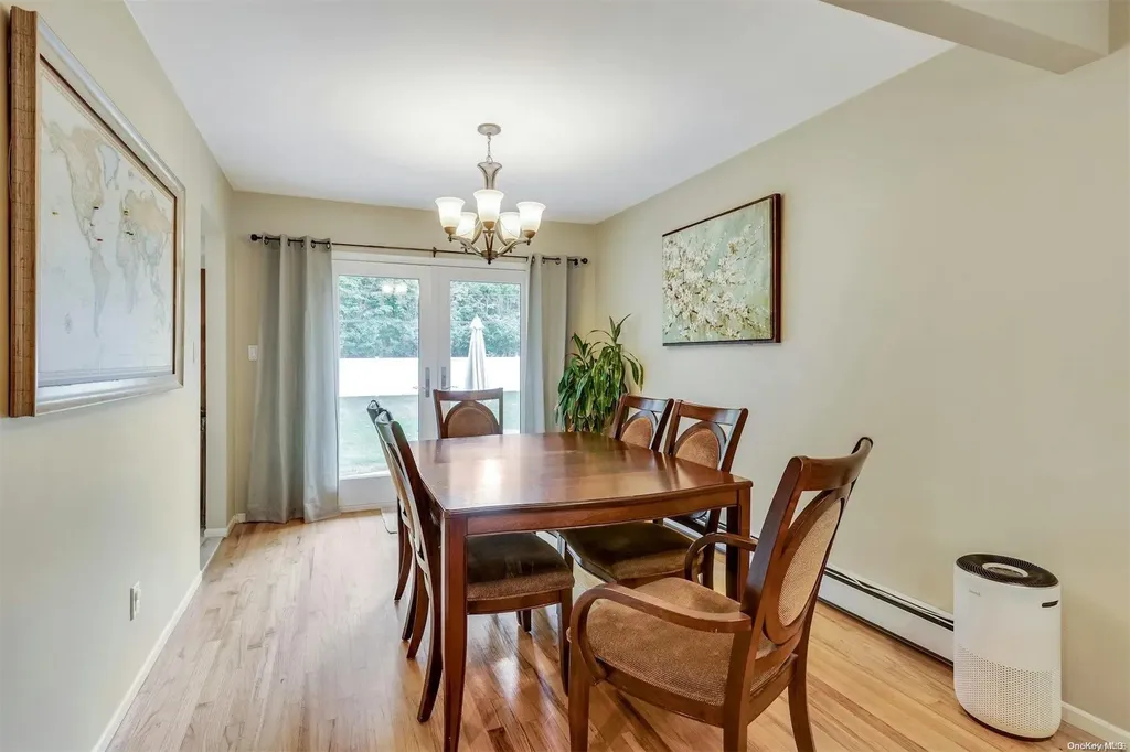 7 Partridge Drive Commack NY 11725