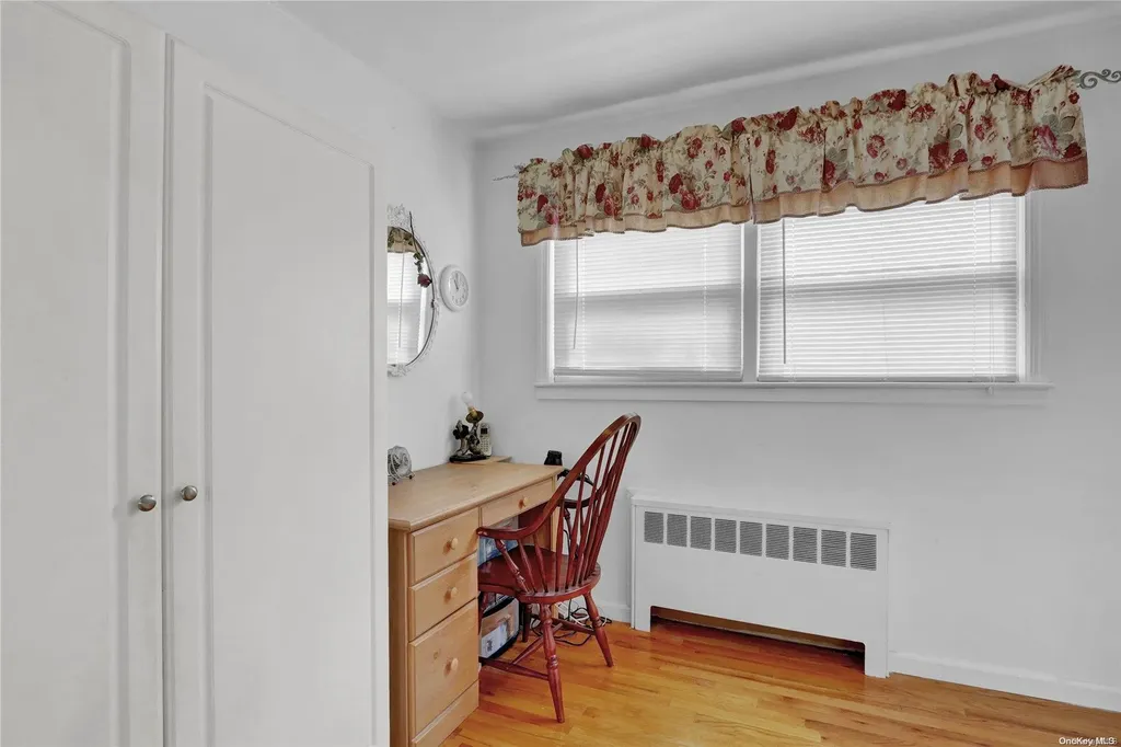 163 Hamilton Avenue Massapequa NY 11758