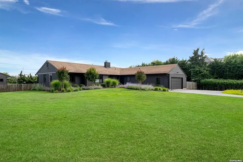 39 Cross Lane Westhampton Beach NY 11978