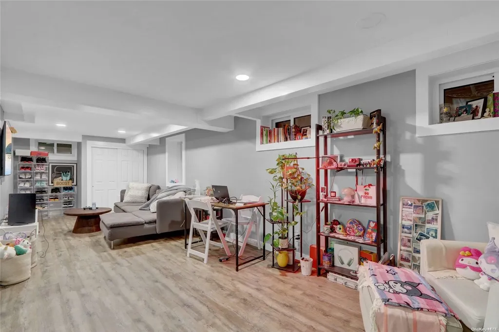 9 Griffith Lane Huntington NY 11743