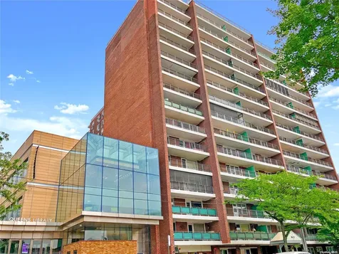 8615 Broadway Elmhurst NY 11373