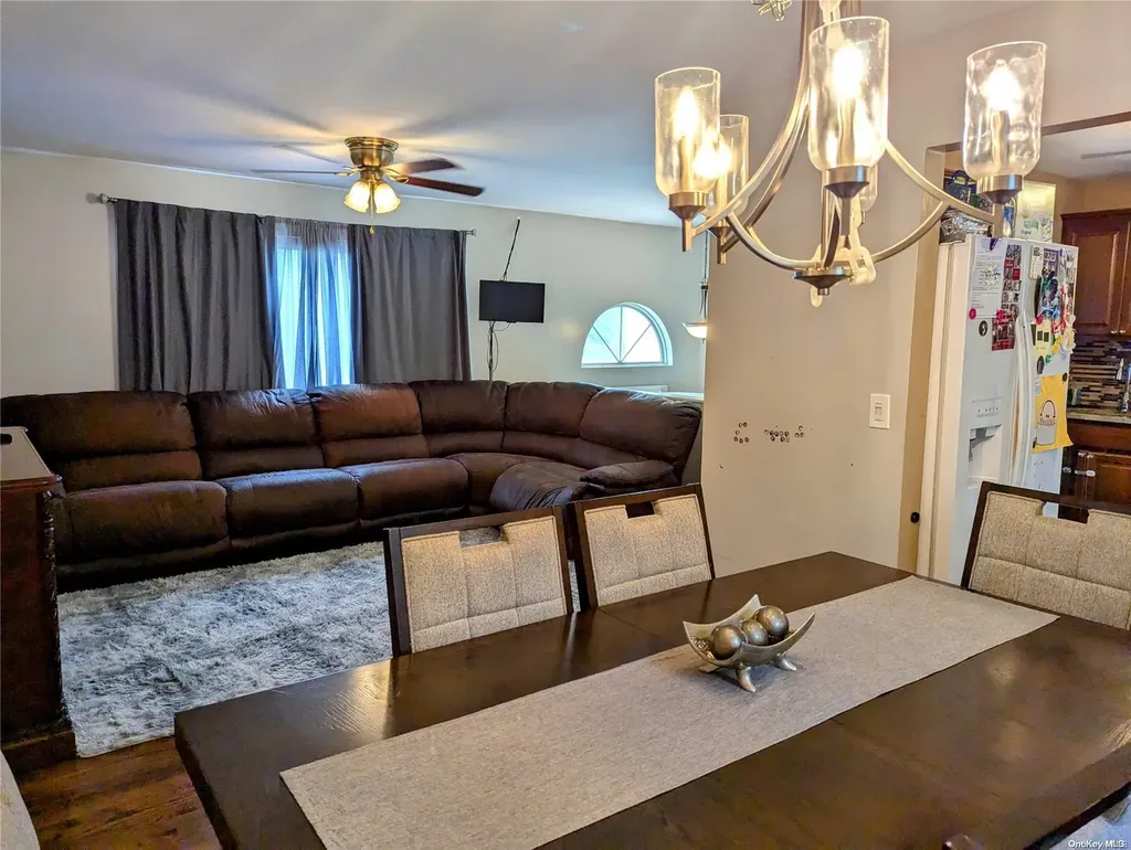 949 Old Town Road Coram NY 11727