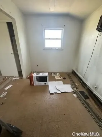 38 Melody Lane Amityville NY 11701