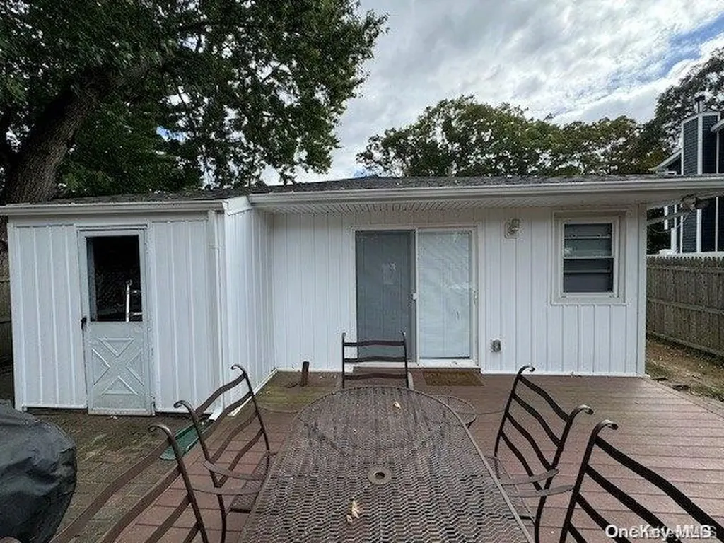63 Carlton Avenue Mastic NY 11950