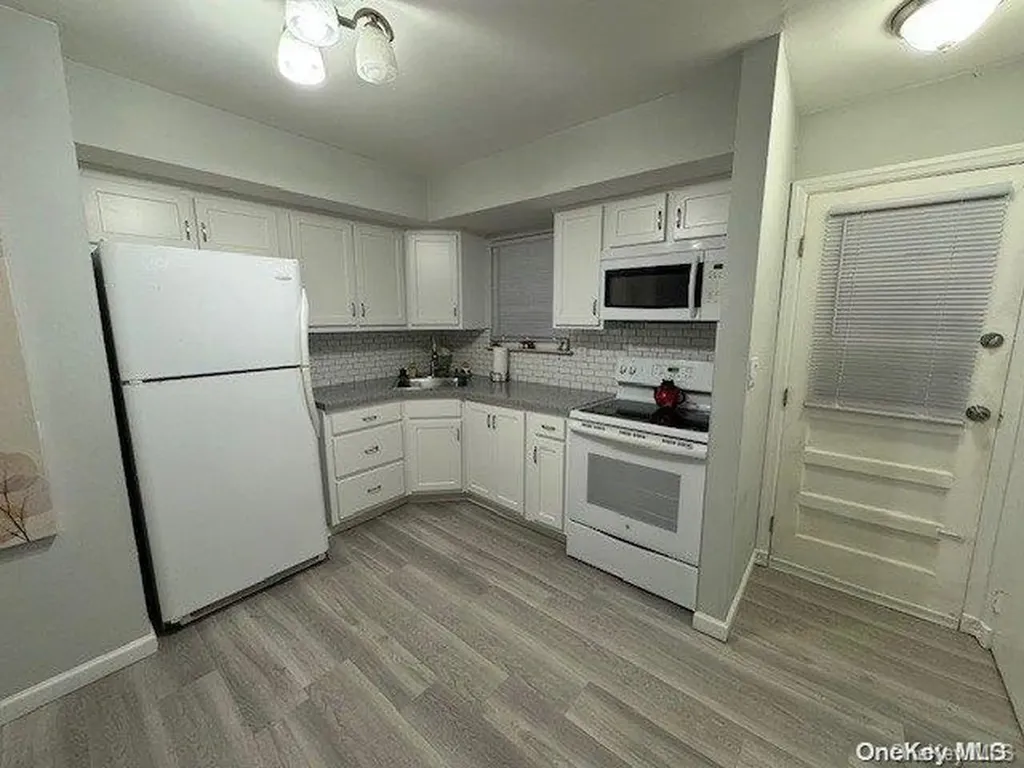 63 Carlton Avenue Mastic NY 11950