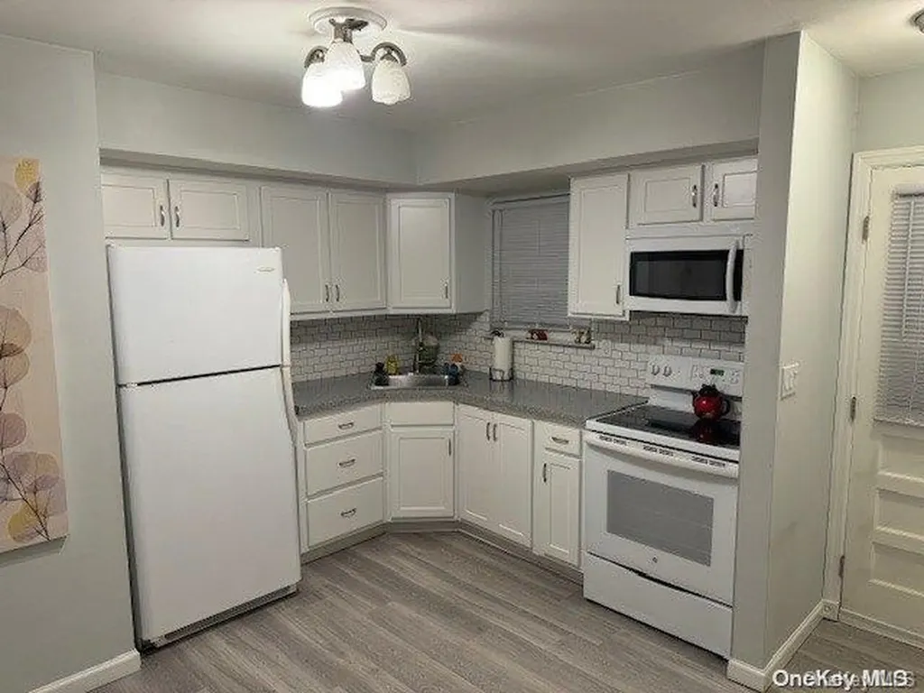 63 Carlton Avenue Mastic NY 11950