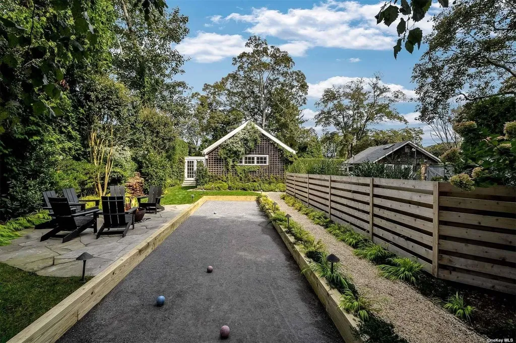 7 Miller Lane East Hampton NY 11937