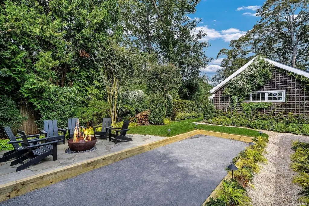 7 Miller Lane East Hampton NY 11937