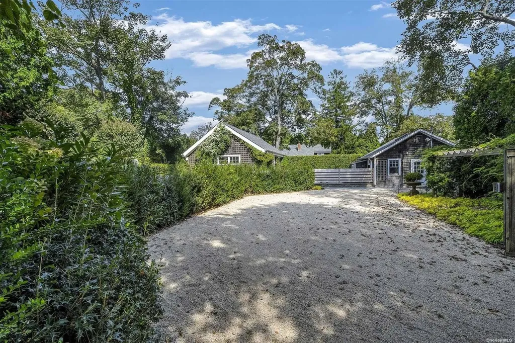 7 Miller Lane East Hampton NY 11937