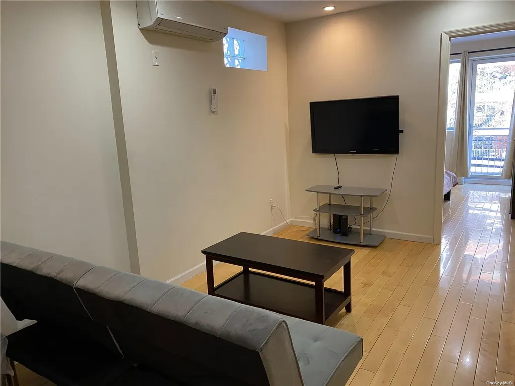 143-28 41st Avenue Flushing NY 11355