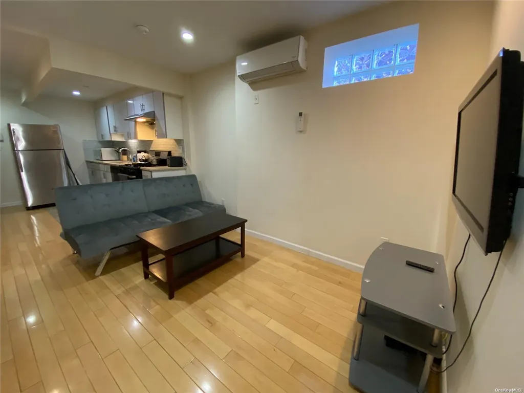 143-28 41st Avenue Flushing NY 11355
