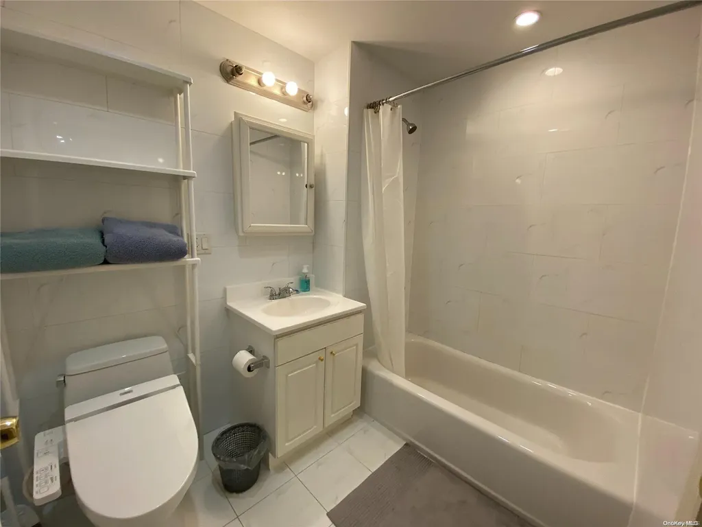 143-28 41st Avenue Flushing NY 11355