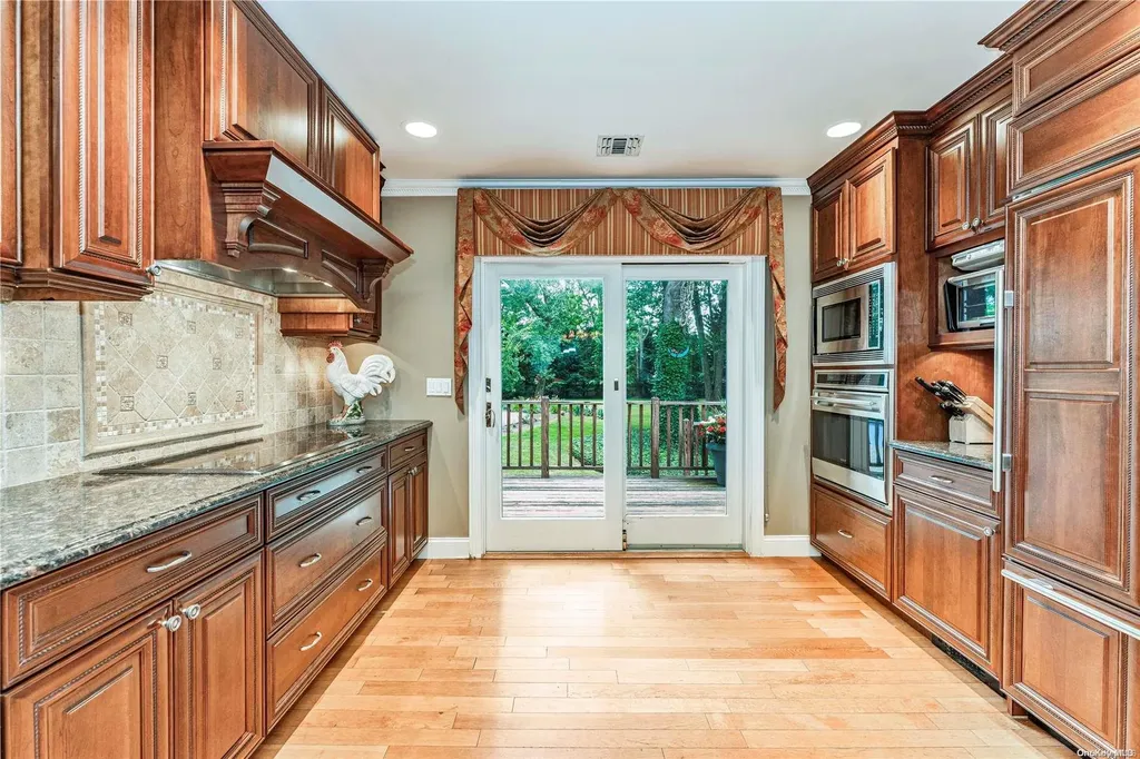 3 Longacre Drive Huntington NY 11743