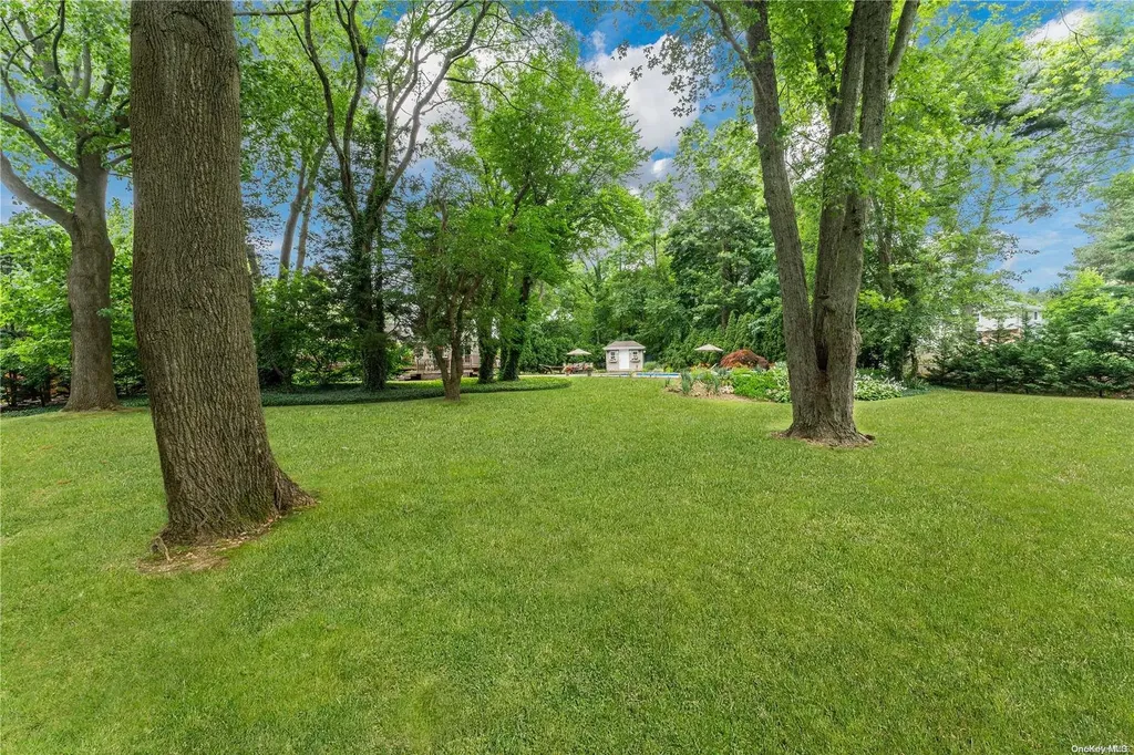 3 Longacre Drive Huntington NY 11743