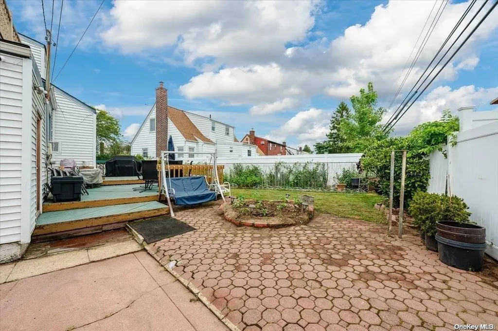 197 Hendrickson Avenue Valley Stream NY 11580