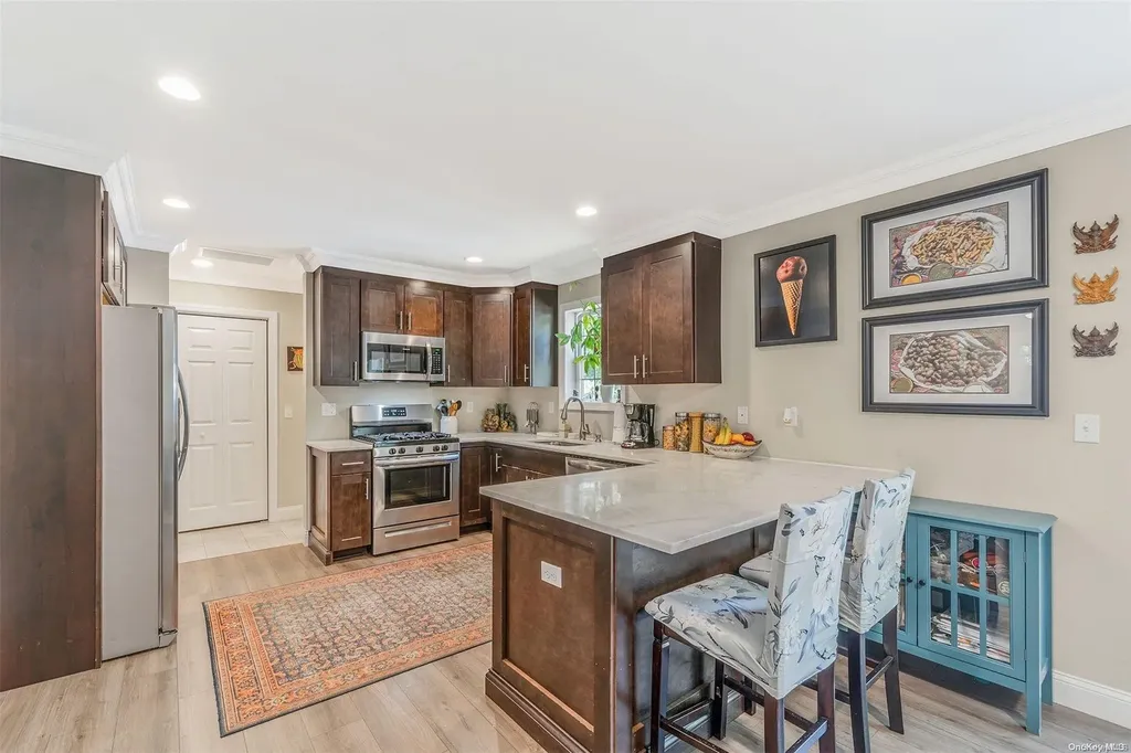 155 Main Avenue Mastic NY 11950