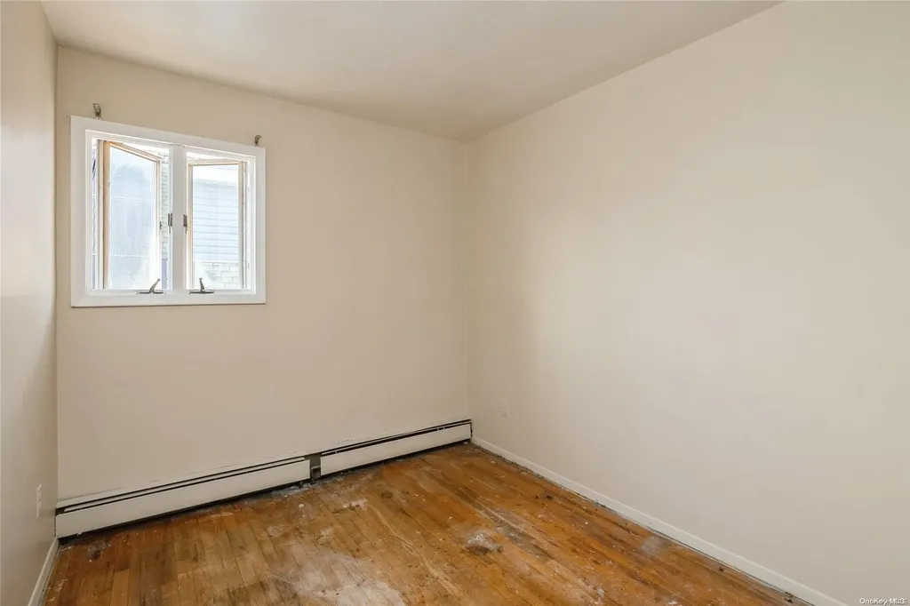 405 Lido Parkway Lindenhurst NY 11757