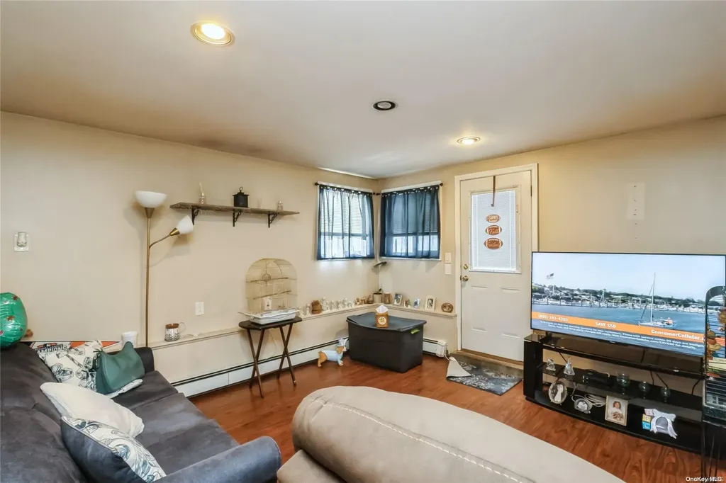 405 Lido Parkway Lindenhurst NY 11757