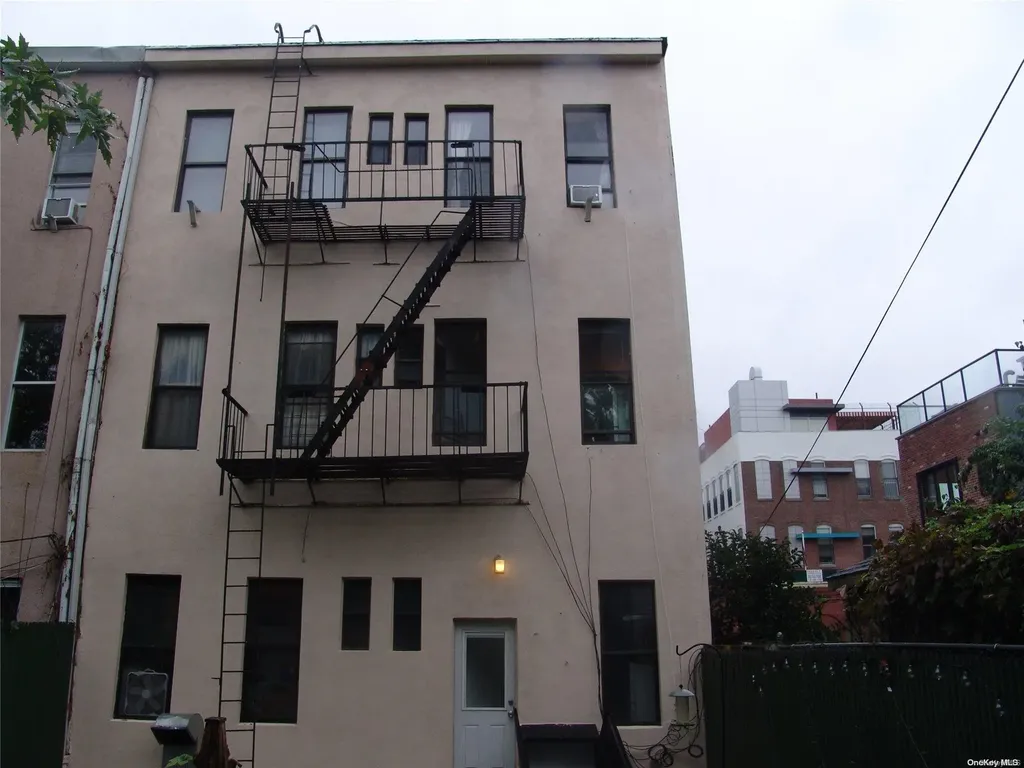 1724 8th Avenue Park Slope NY 11215