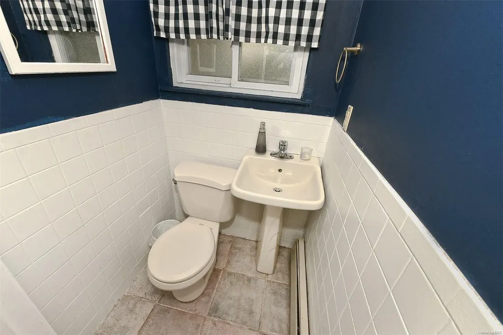 20 Mueller Drive Selden NY 11784