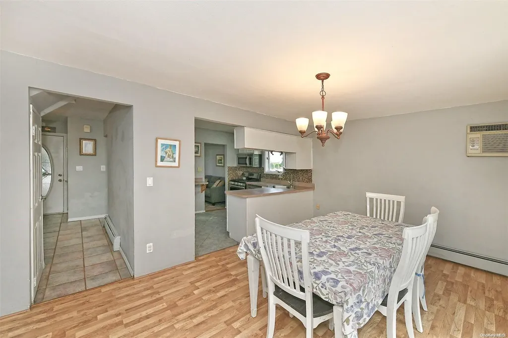 20 Mueller Drive Selden NY 11784