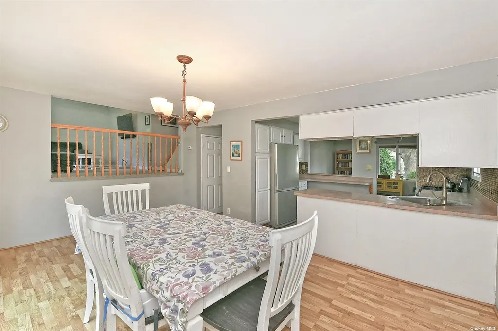 20 Mueller Drive Selden NY 11784